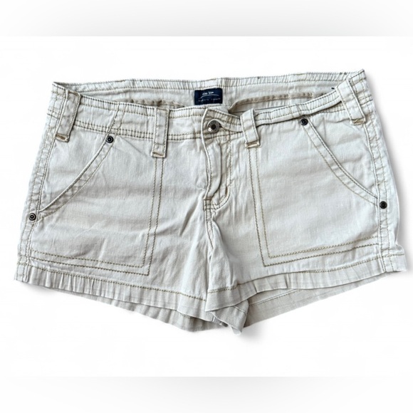 Bailey'S Point Pants - Bailey’s Point Casual Cream Shorts for Women